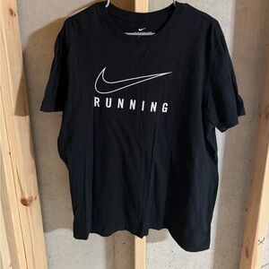 Nike Men’s Short Sleeve Graphic Tee Large